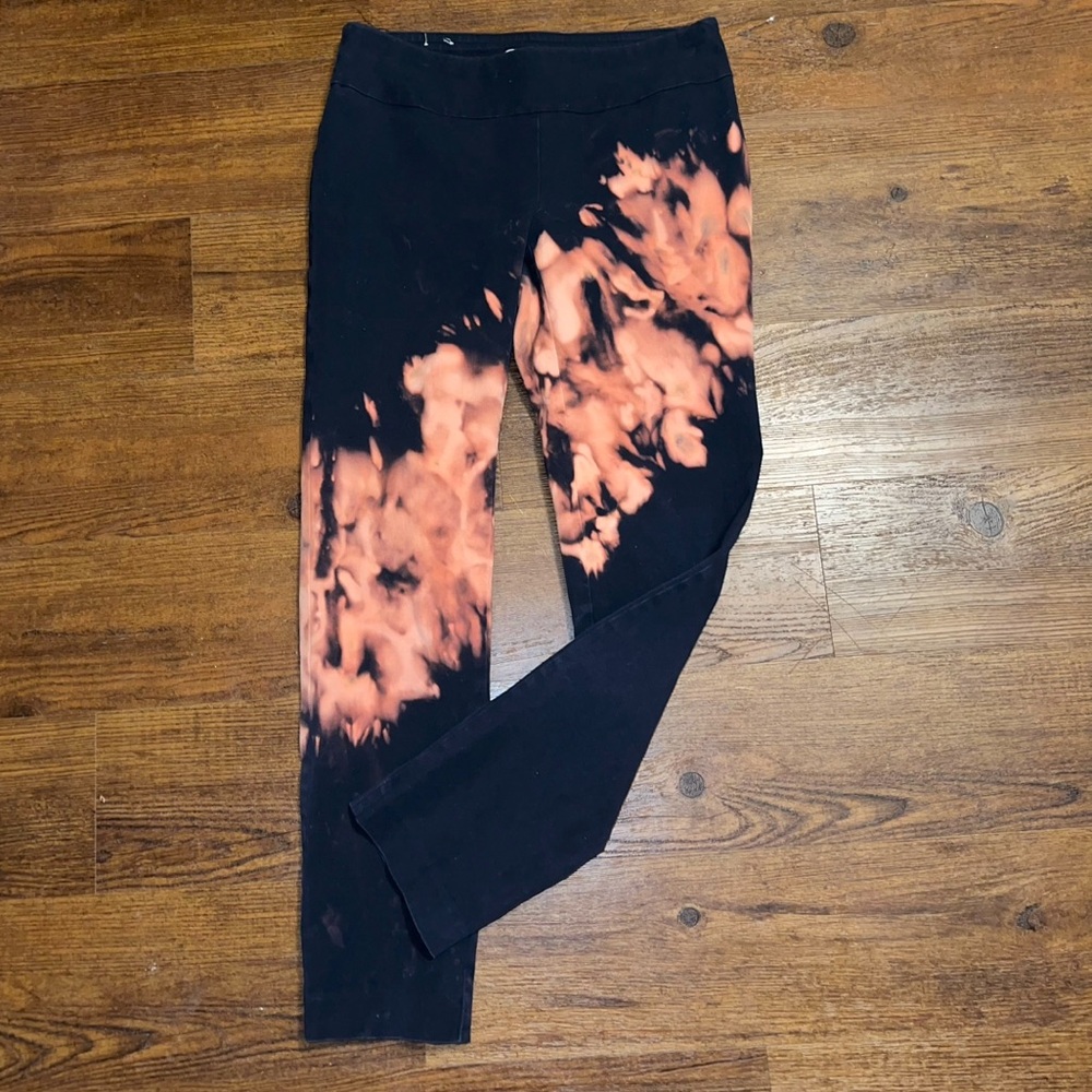 crown & ivy Black and Coral Tie-Dye Straight Leg Pants